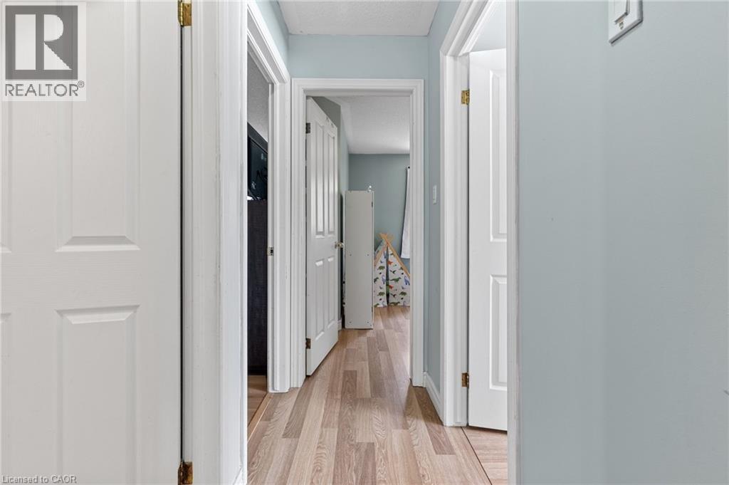 28 Gemmell Court, Stratford, Ontario  N5A 7W9 - Photo 21 - 40813772