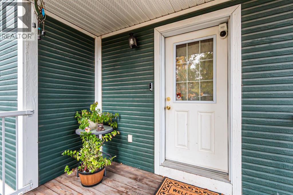 2018 24 Avenue, Didsbury, Alberta  T0M 0W0 - Photo 6 - A2282500