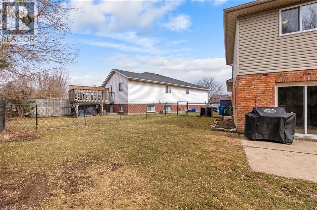 28 Gemmell Court, Stratford, Ontario  N5A 7W9 - Photo 47 - 40813772