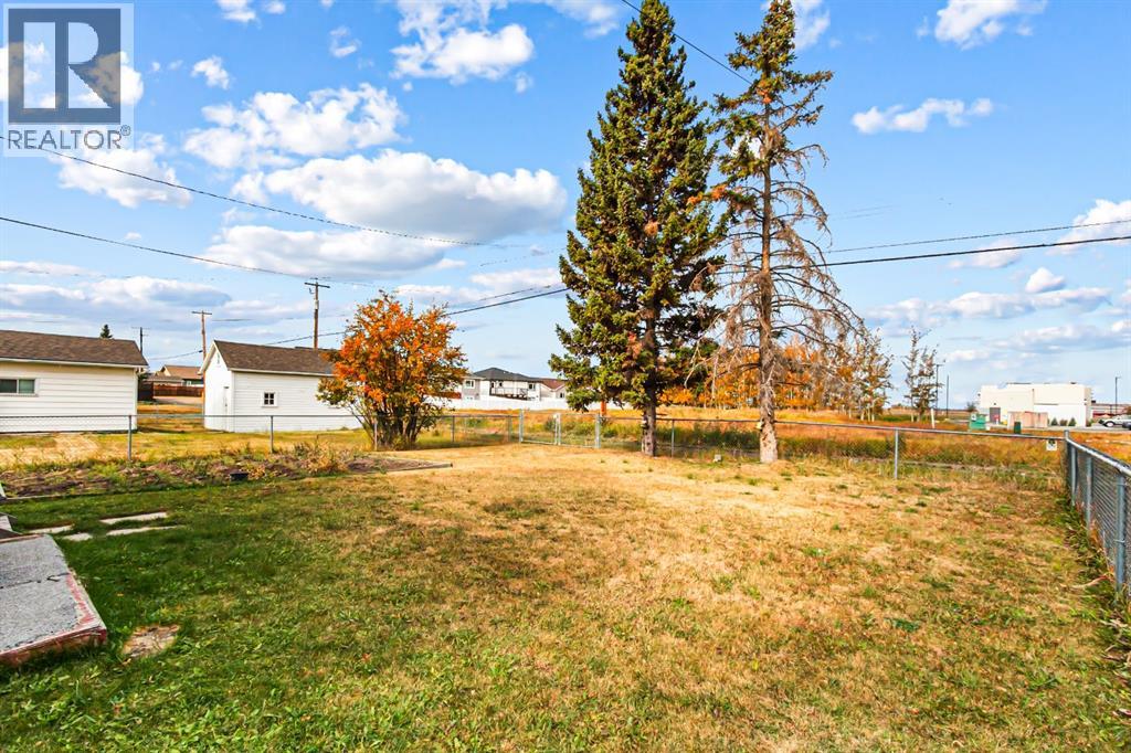 2018 24 Avenue, Didsbury, Alberta  T0M 0W0 - Photo 34 - A2282500
