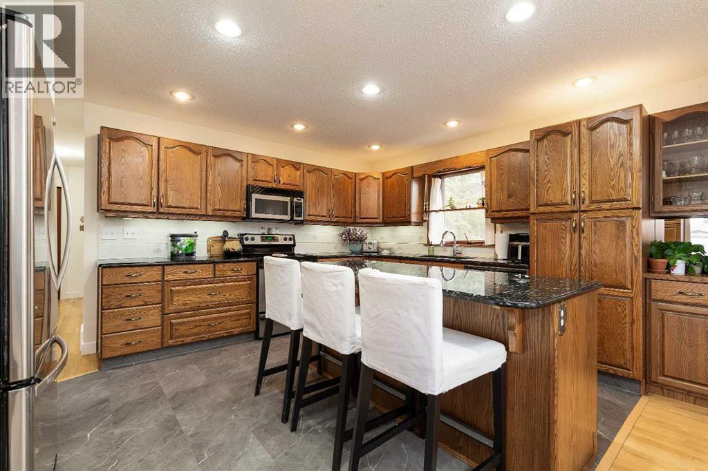 2208 27 Avenue S, Lethbridge, Alberta  T1K 6K4 - Photo 9 - A2295029