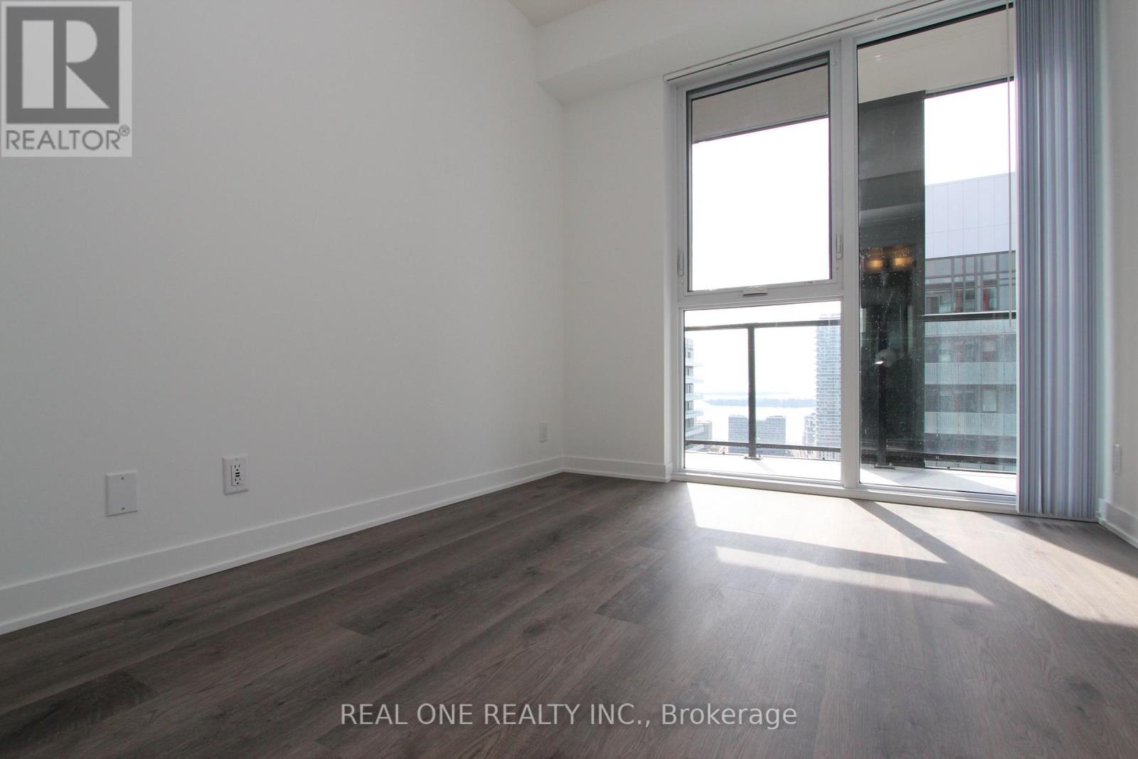 3307 - 180 Front Street E, Toronto, Ontario  M5A 0A9 - Photo 8 - C12922142