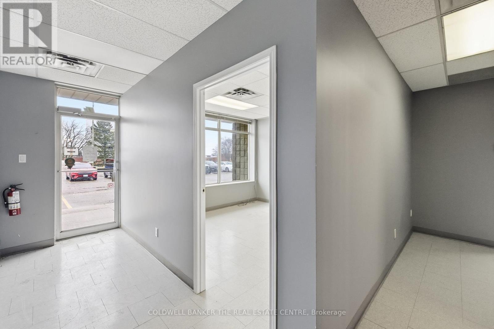 10a - 202 South Blair Street, Whitby, Ontario  L1N 8X9 - Photo 11 - E12922138