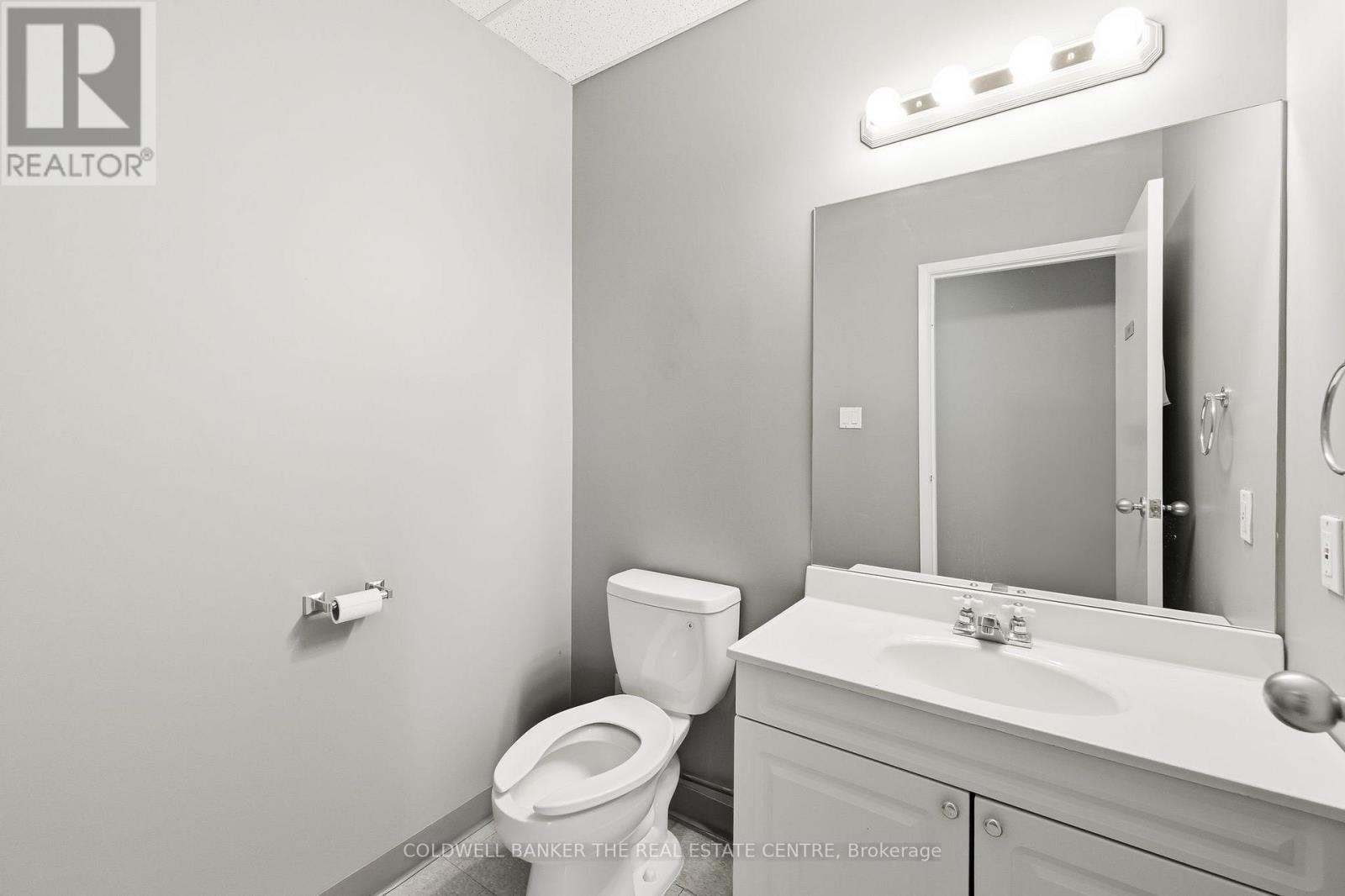 10a - 202 South Blair Street, Whitby, Ontario  L1N 8X9 - Photo 13 - E12922138