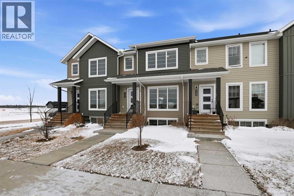 120 Memorial Parkway, Rural Red Deer County, Alberta  T4E 3C5 - Photo 2 - A2288902