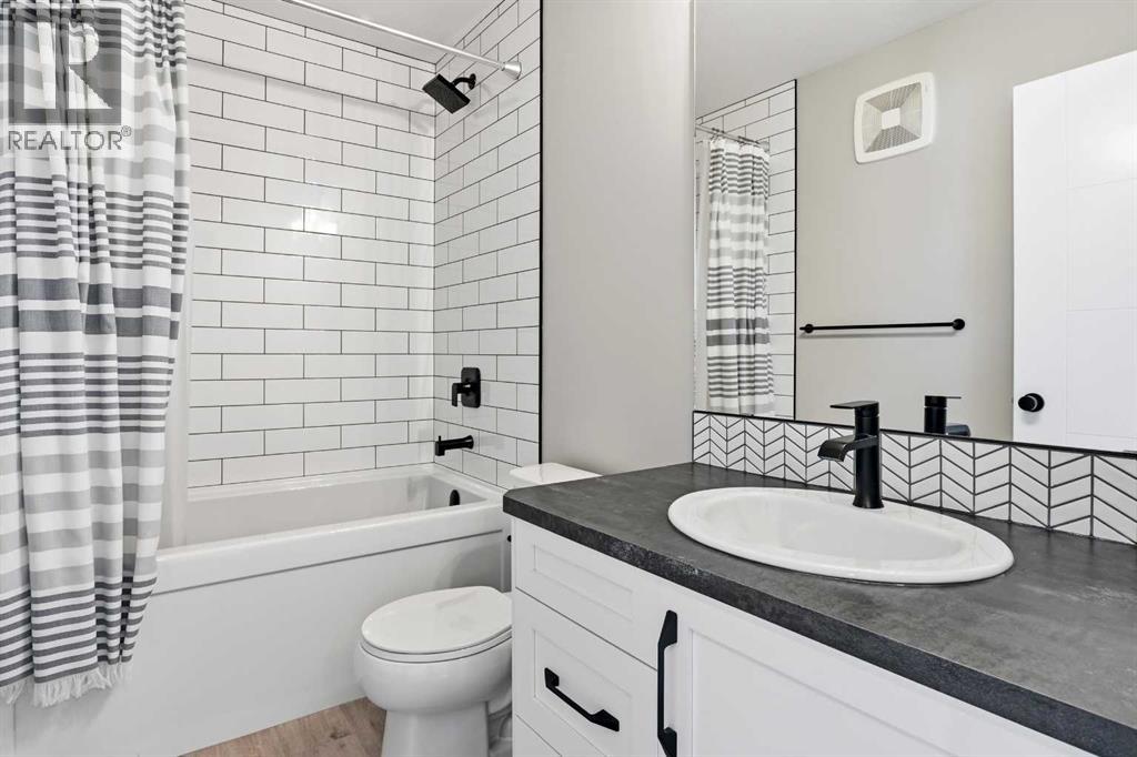 120 Memorial Parkway, Rural Red Deer County, Alberta  T4E 3C5 - Photo 15 - A2288902