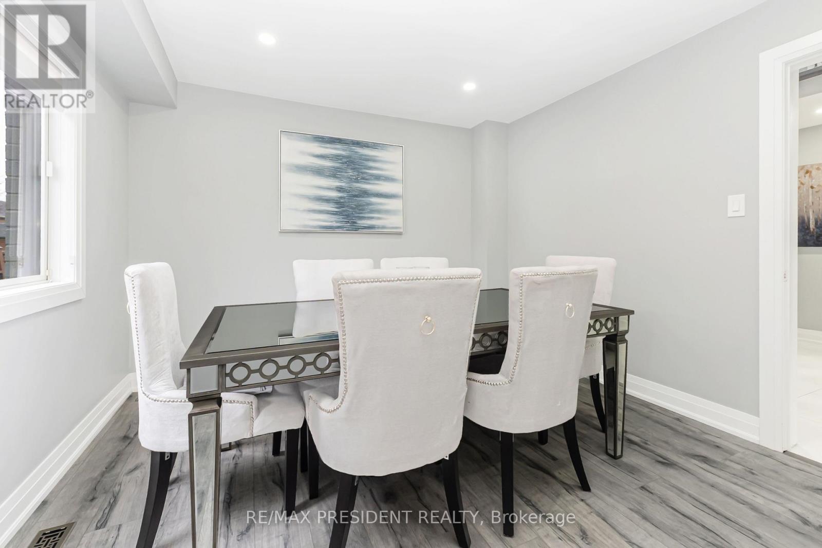 212 Wedgewood Drive, Cambridge, Ontario  N1S 4P8 - Photo 14 - X12922144