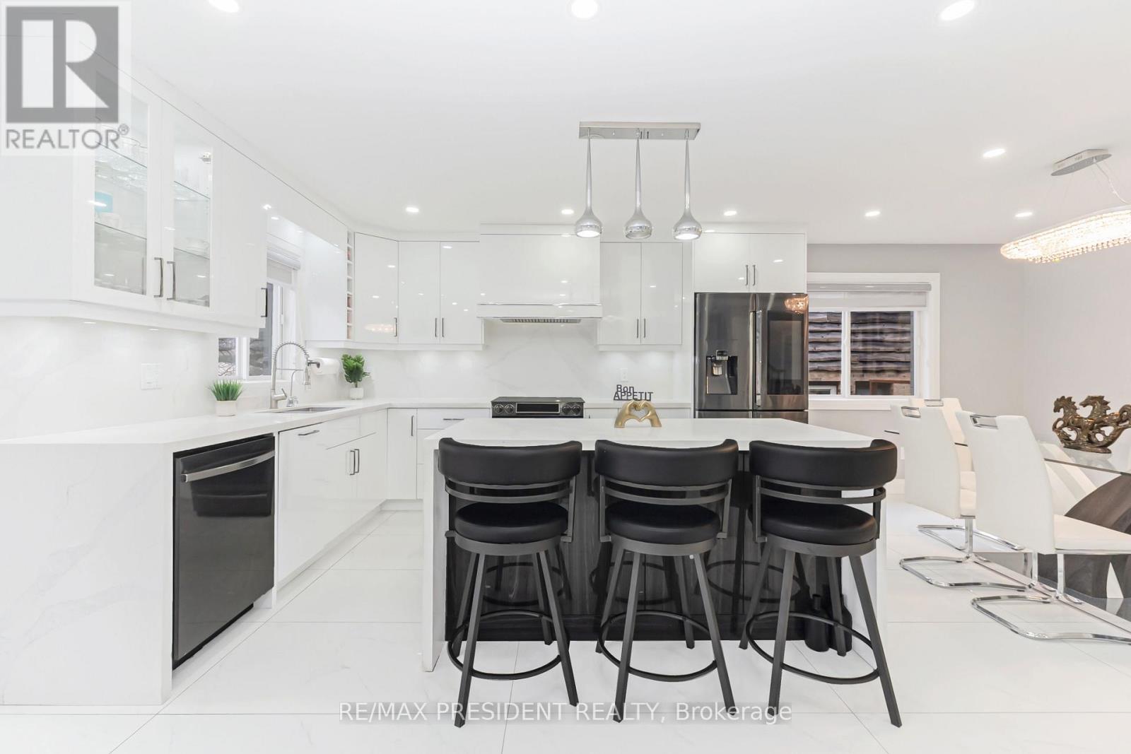 212 Wedgewood Drive, Cambridge, Ontario  N1S 4P8 - Photo 20 - X12922144