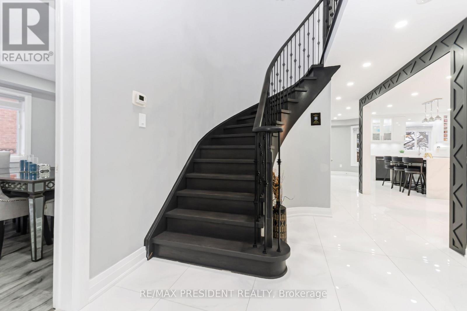 212 Wedgewood Drive, Cambridge, Ontario  N1S 4P8 - Photo 25 - X12922144