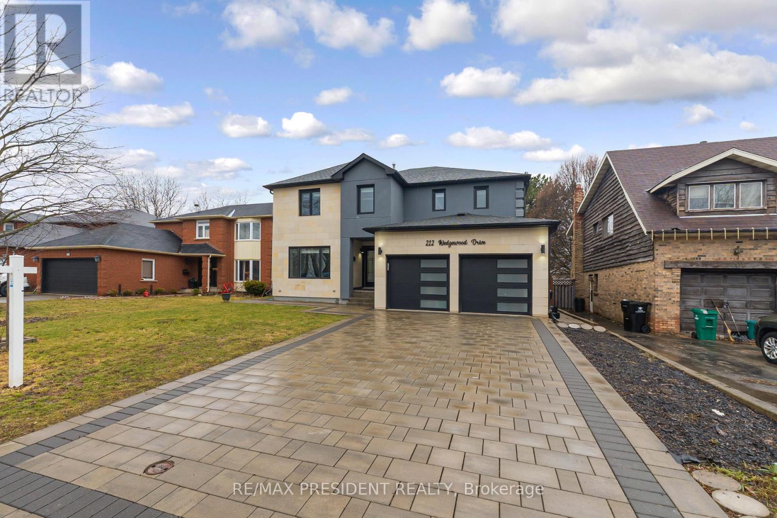 212 Wedgewood Drive, Cambridge, Ontario  N1S 4P8 - Photo 3 - X12922144