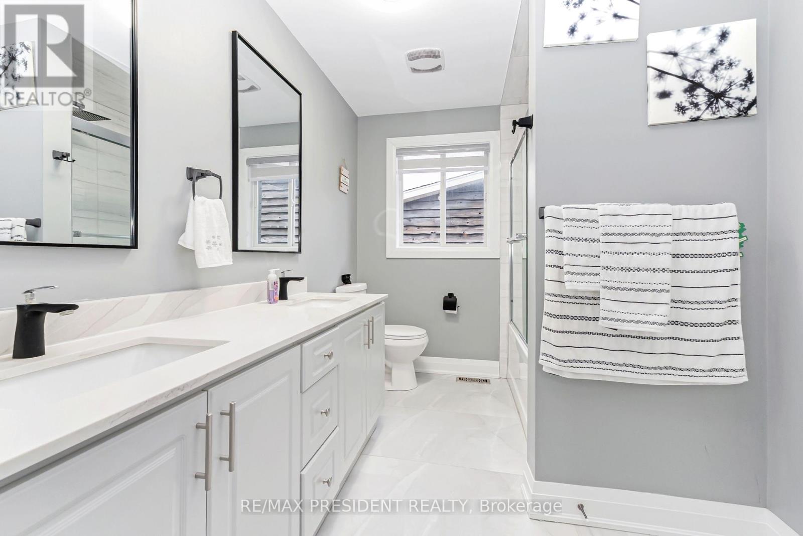 212 Wedgewood Drive, Cambridge, Ontario  N1S 4P8 - Photo 35 - X12922144