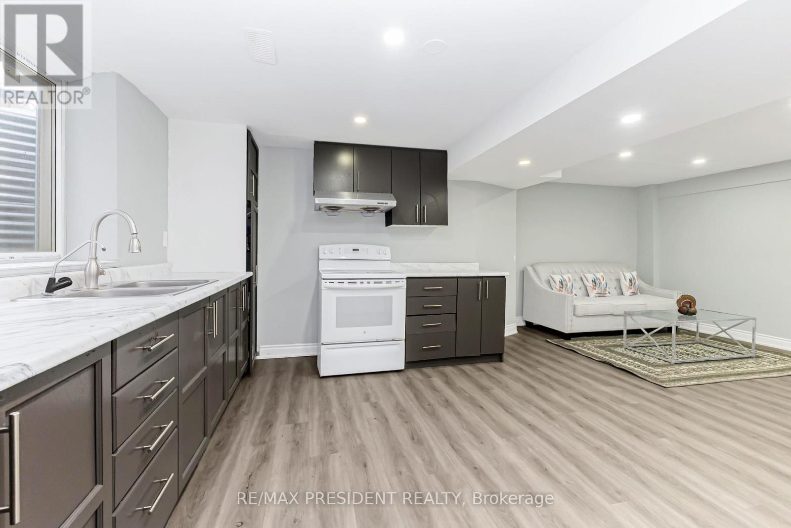 212 Wedgewood Drive, Cambridge, Ontario  N1S 4P8 - Photo 42 - X12922144