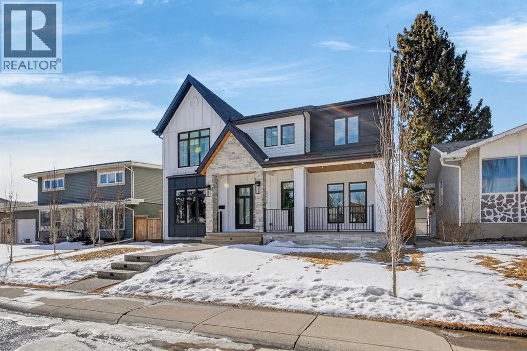 6515 Longmoor Way Sw, Calgary, Alberta  T3E 5Z8 - Photo 1 - A2294630