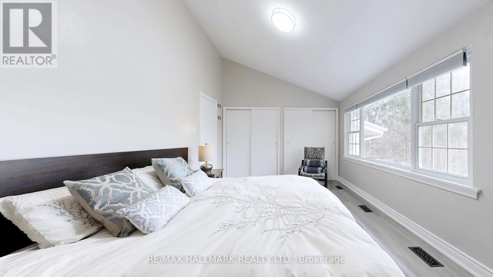 27 Benleigh Drive, Toronto, Ontario  M1H 1J1 - Photo 18 - E12922096