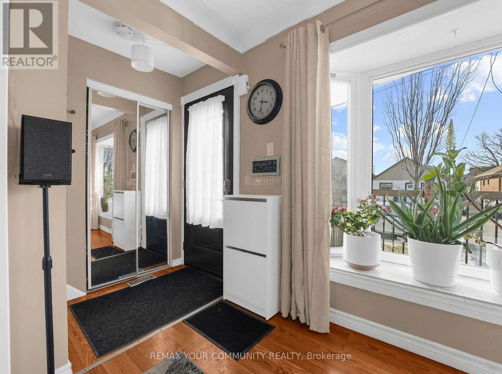 420 Waverly Street, Hamilton, Ontario  L8H 6R4 - Photo 4 - X12834324