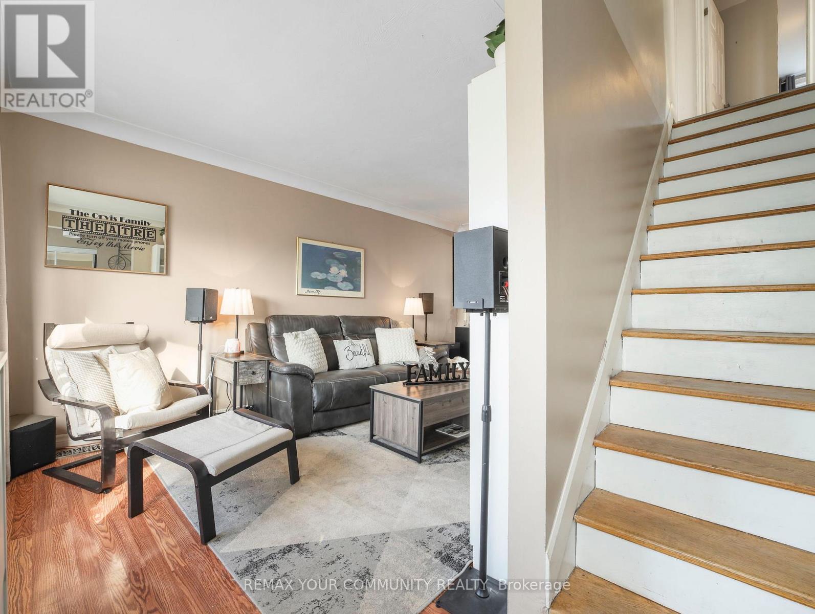 420 Waverly Street, Hamilton, Ontario  L8H 6R4 - Photo 5 - X12834324