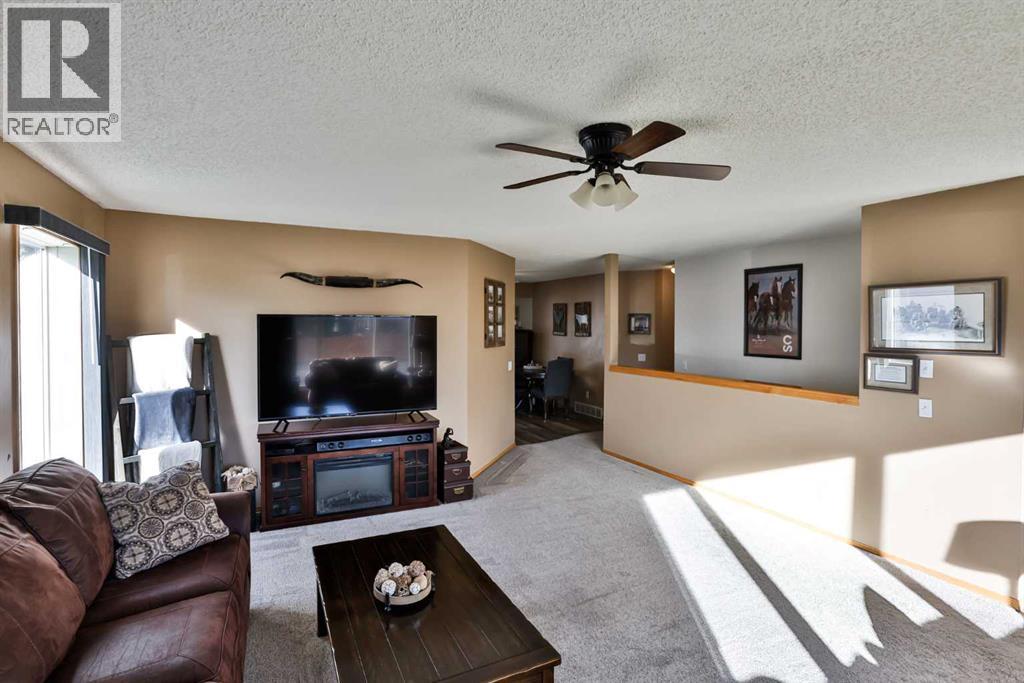 105 Aspen Way, Vulcan, Alberta  T0L 2B0 - Photo 11 - A2279104