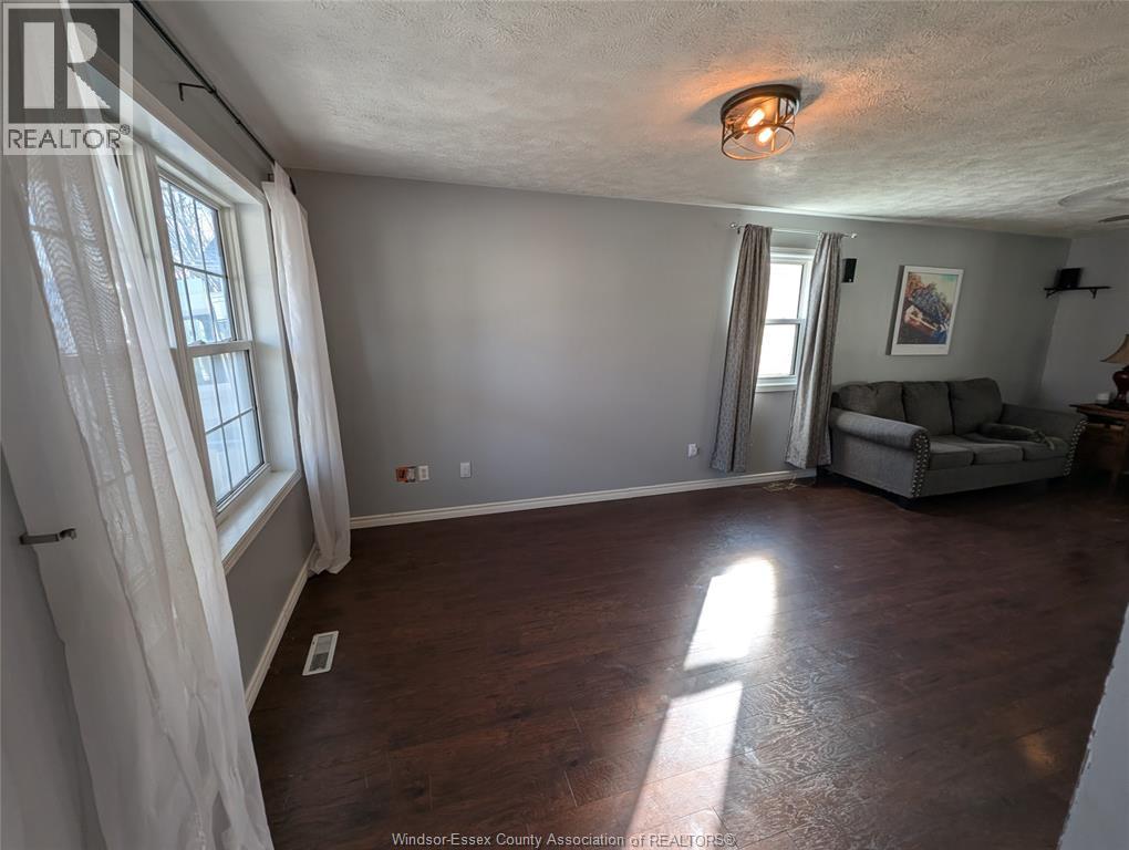 573 Pall Mall, London, Ontario  N5Y 2Z8 - Photo 3 - 26006244