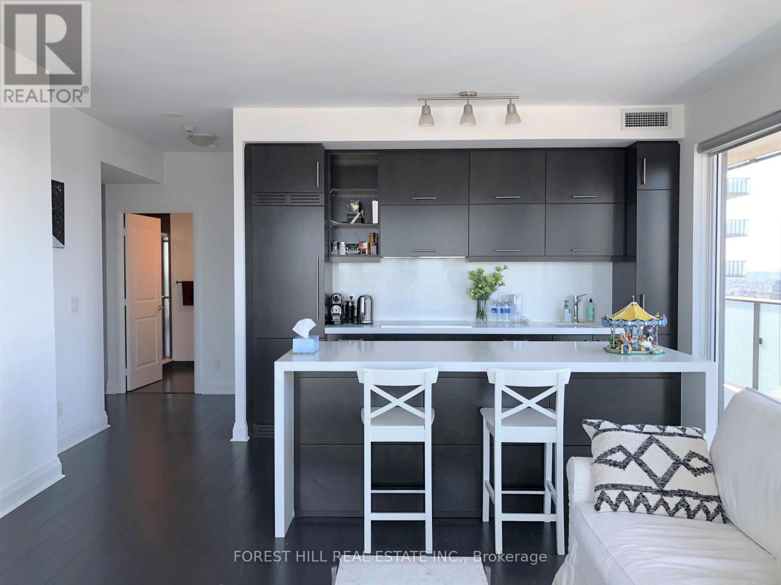 4010 - 1080 Bay Street, Toronto, Ontario  M5S 0A5 - Photo 3 - C12922164