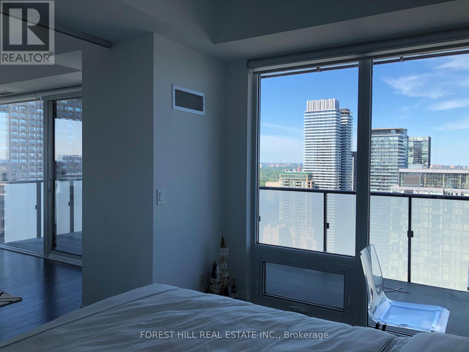 4010 - 1080 Bay Street, Toronto, Ontario  M5S 0A5 - Photo 6 - C12922164