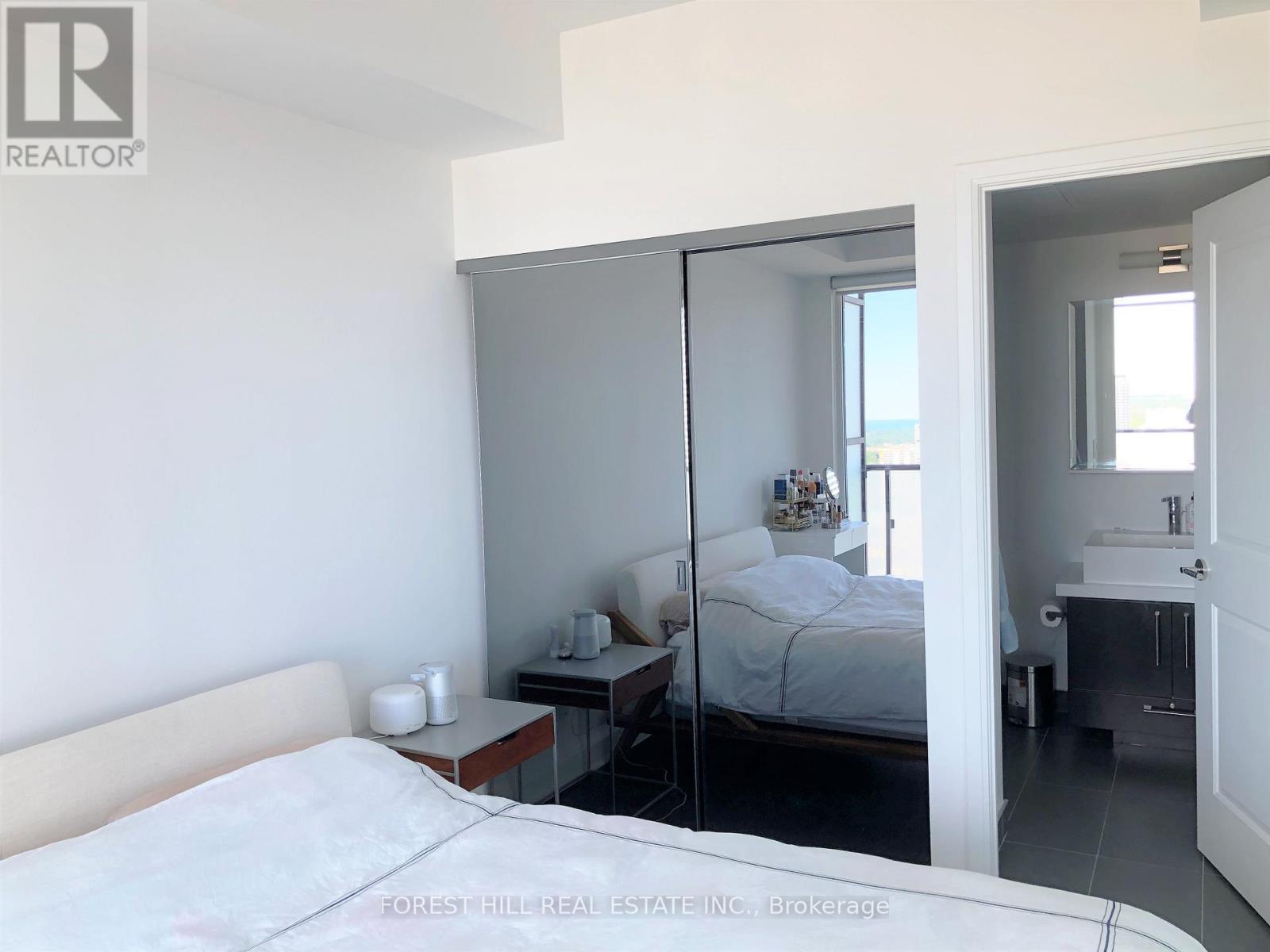 4010 - 1080 Bay Street, Toronto, Ontario  M5S 0A5 - Photo 8 - C12922164