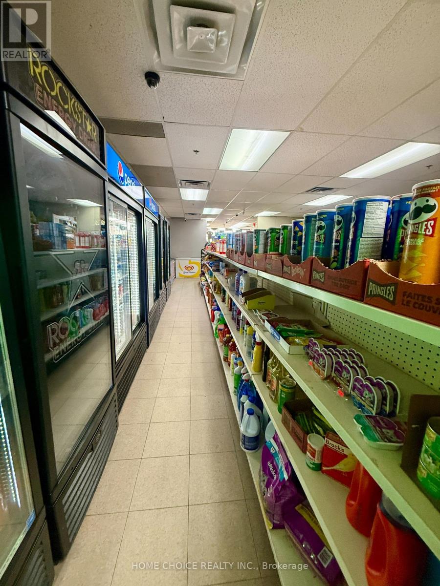 4 - 130 Bell Farm Road, Barrie, Ontario  L4M 6J4 - Photo 5 - S12922160