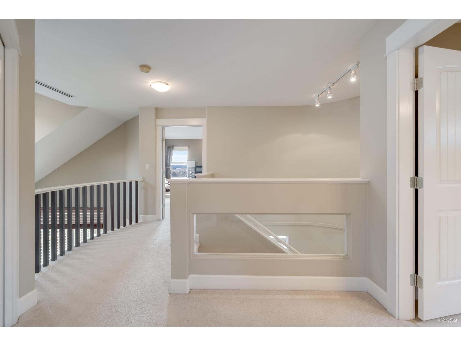 19846 69a Avenue, Langley, British Columbia V2Y 3A9 - Photo 13 - R3103287