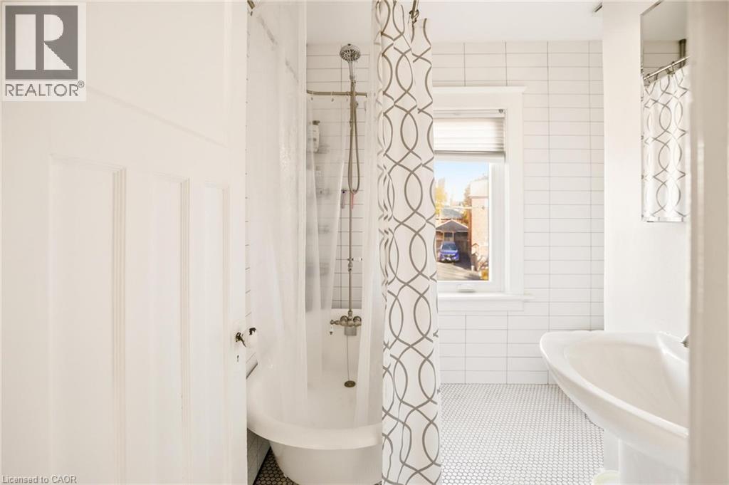 125 Wilhelm Street, Kitchener, Ontario  N2H 5S3 - Photo 39 - 40815201