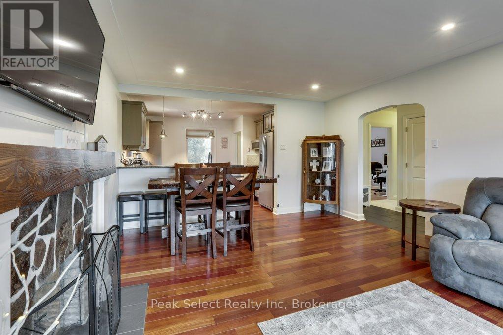 204 Buckingham Street, London South, Ontario  N5Z 3V5 - Photo 10 - X12922166