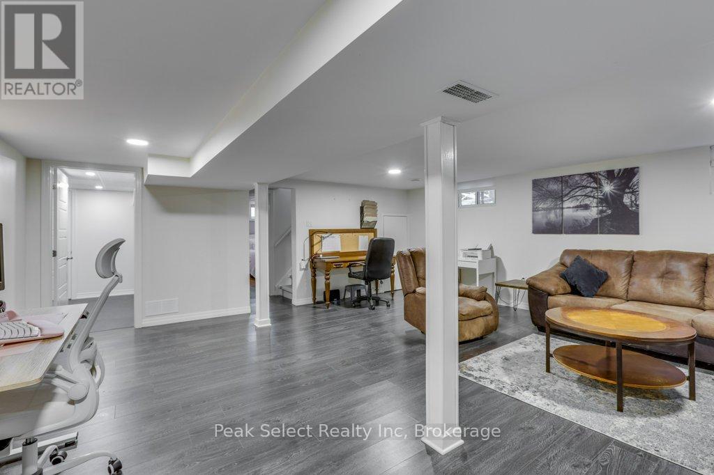 204 Buckingham Street, London South, Ontario  N5Z 3V5 - Photo 25 - X12922166