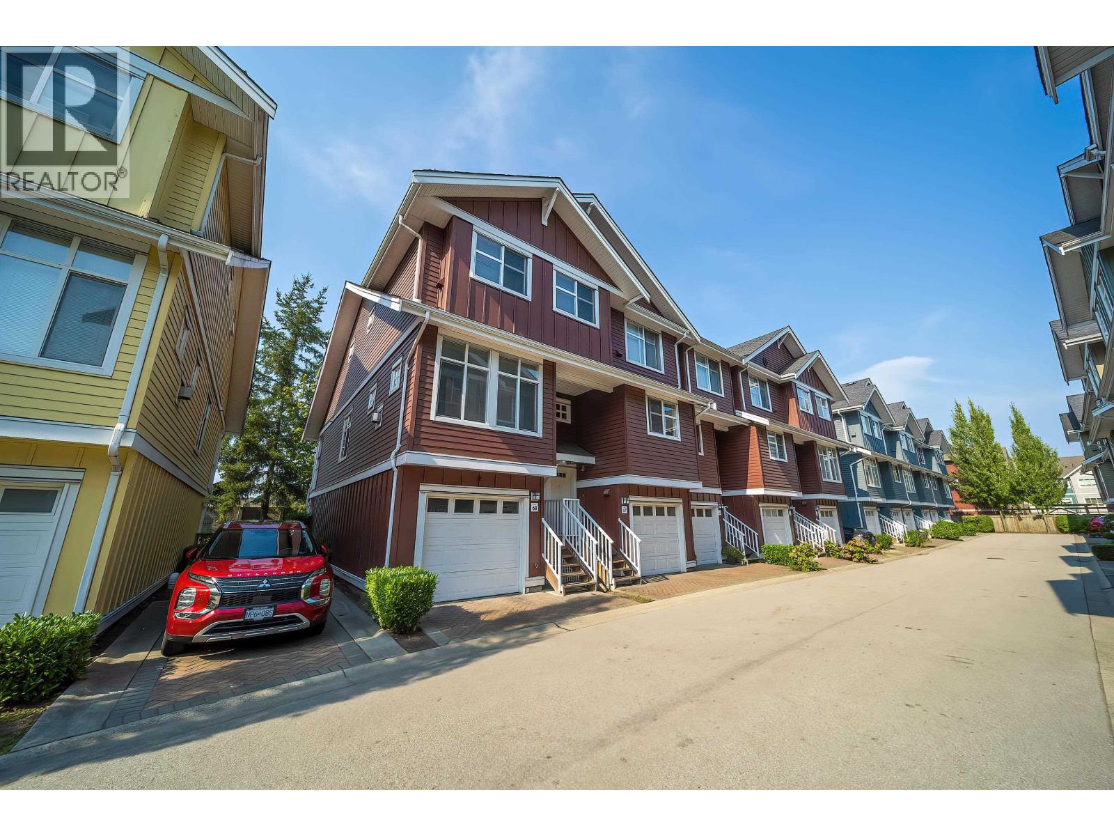 68 935 Ewen Avenue, New Westminster, British Columbia  V3M 0A1 - Photo 3 - R3102479