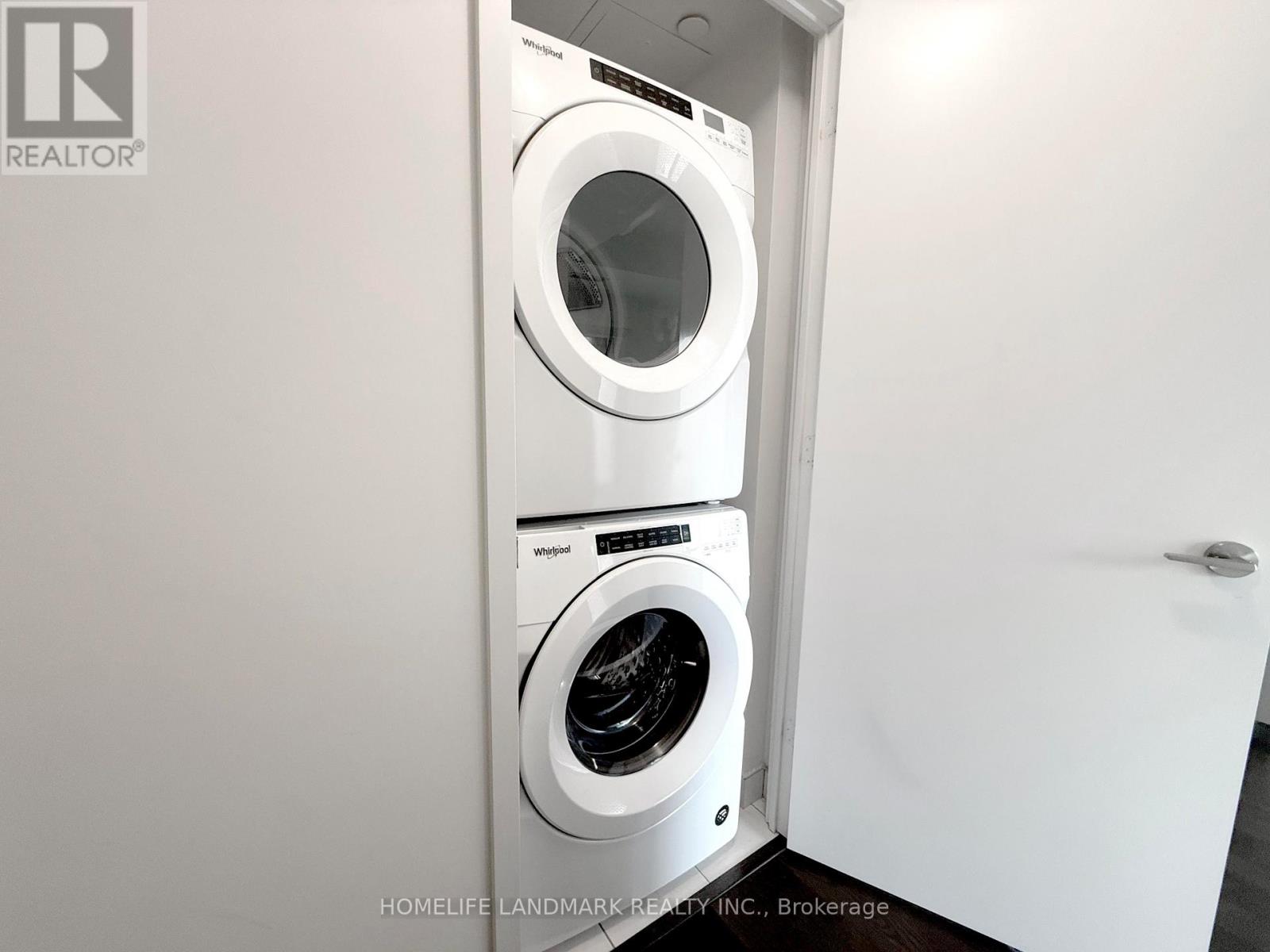 2008 - 1 Yorkville Avenue, Toronto, Ontario  M4W 0B1 - Photo 13 - C12922174