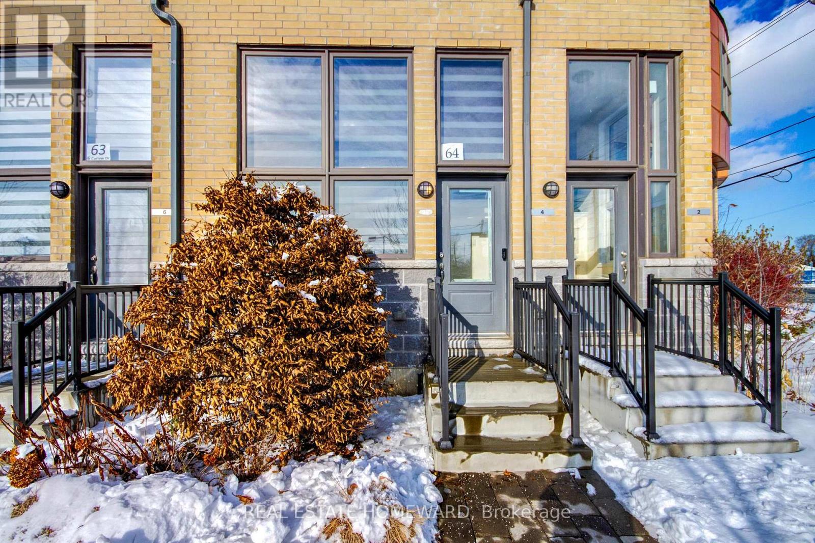 4 Curlew Drive, Toronto, Ontario  M3A 0A8 - Photo 2 - C12922178