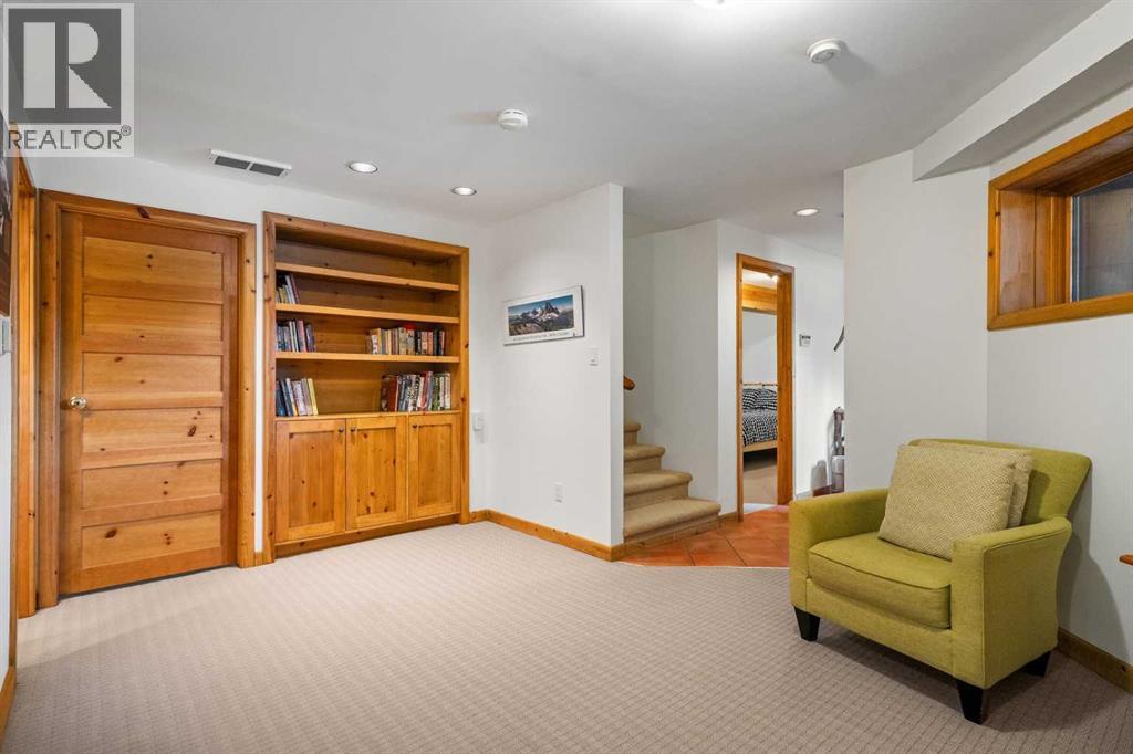 1021 Rundleview Drive, Canmore, Alberta  T1W 2P5 - Photo 32 - A2287316