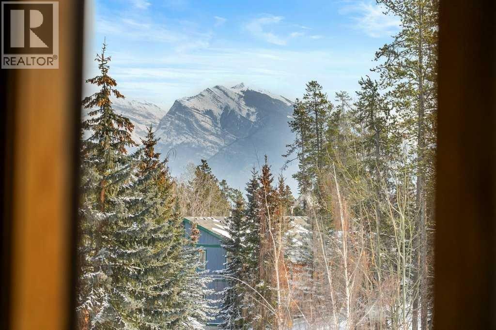 1021 Rundleview Drive, Canmore, Alberta  T1W 2P5 - Photo 10 - A2287316
