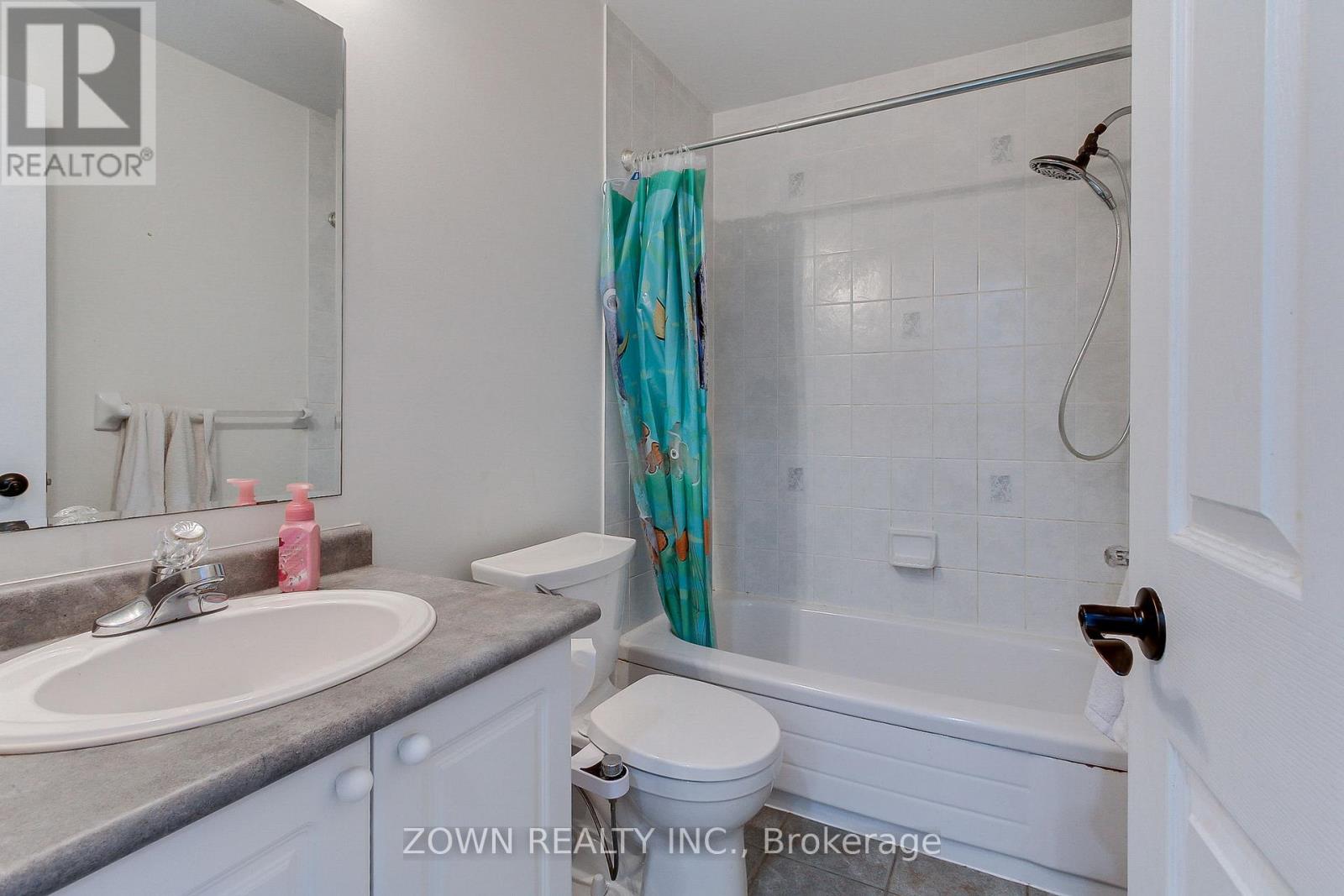 2310 Grand Oak Trail, Oakville, Ontario  L6M 4X2 - Photo 15 - W12922176