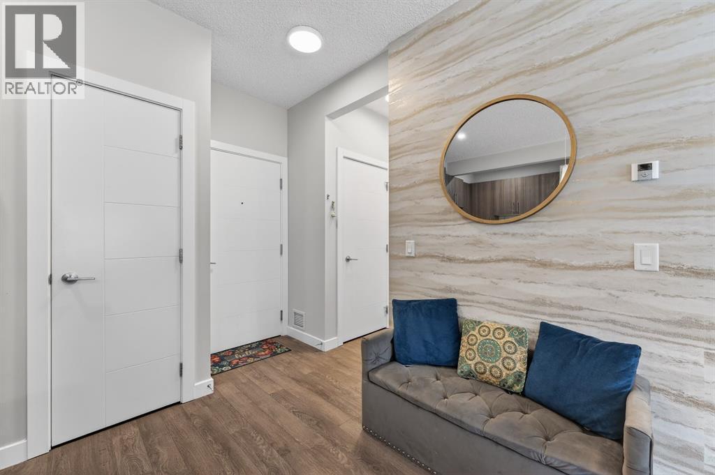 111, 4 Sage Hill Terrace NW, Calgary, Alberta  T3R 0W4 - Photo 3 - A2287515