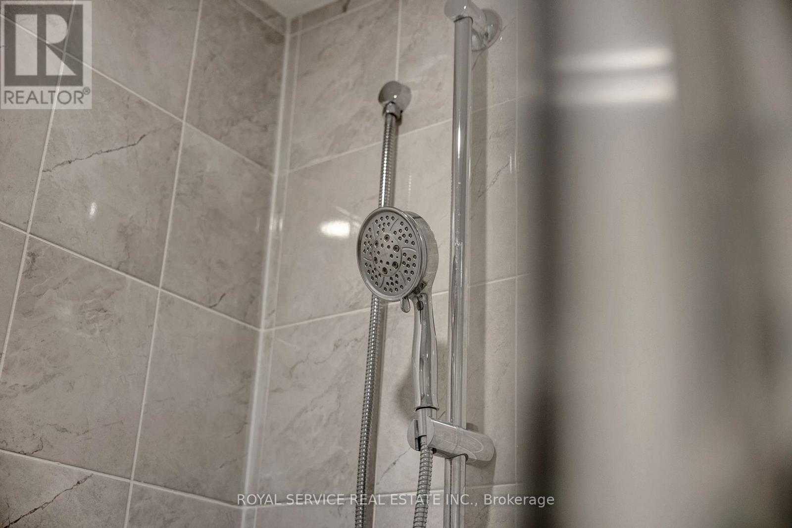 210 - 21 Brookhouse Drive, Clarington, Ontario  L1B 0V4 - Photo 20 - E12922238