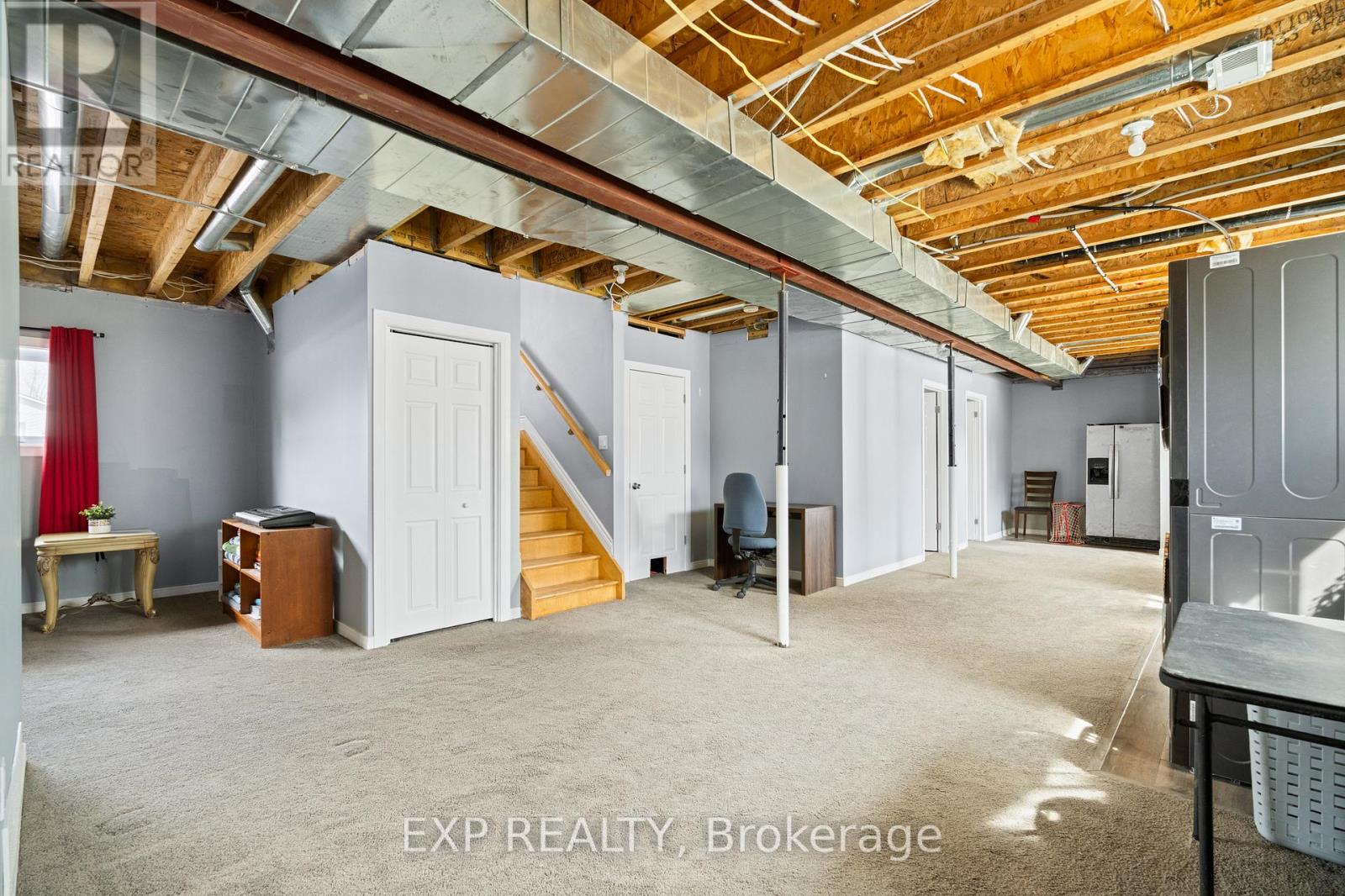 10610 Maple Street, North Dundas, Ontario  K0E 1W0 - Photo 18 - X12922200