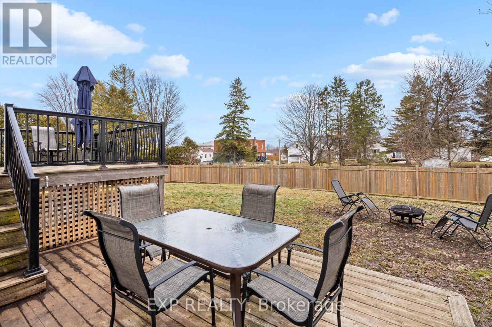 10610 Maple Street, North Dundas, Ontario  K0E 1W0 - Photo 27 - X12922200