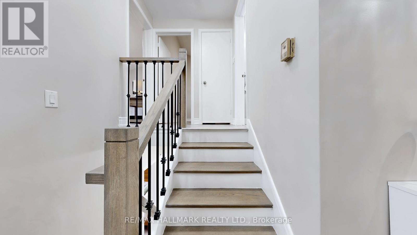 27 Benleigh Drive, Toronto, Ontario  M1H 1J1 - Photo 14 - E12922096