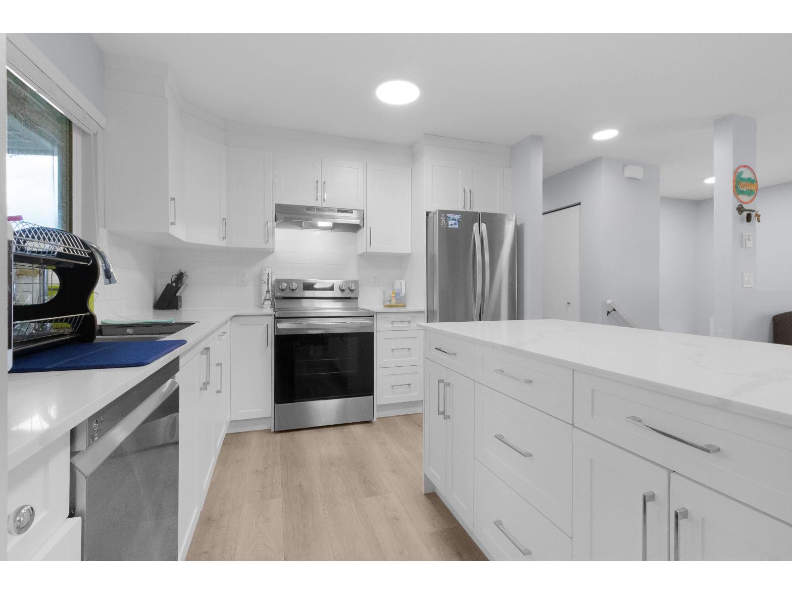 26445 30a Avenue, Langley, British Columbia  V4W 3E1 - Photo 3 - R3102828