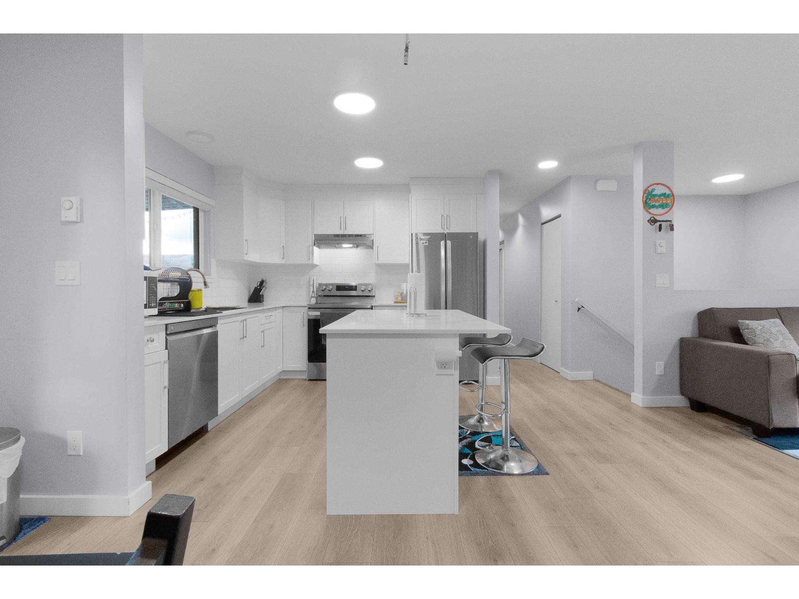 26445 30a Avenue, Langley, British Columbia  V4W 3E1 - Photo 6 - R3102828