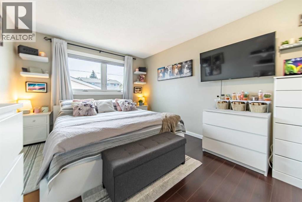 7836 20a Street Se, Calgary, Alberta  T2C 1Y5 - Photo 11 - A2295283