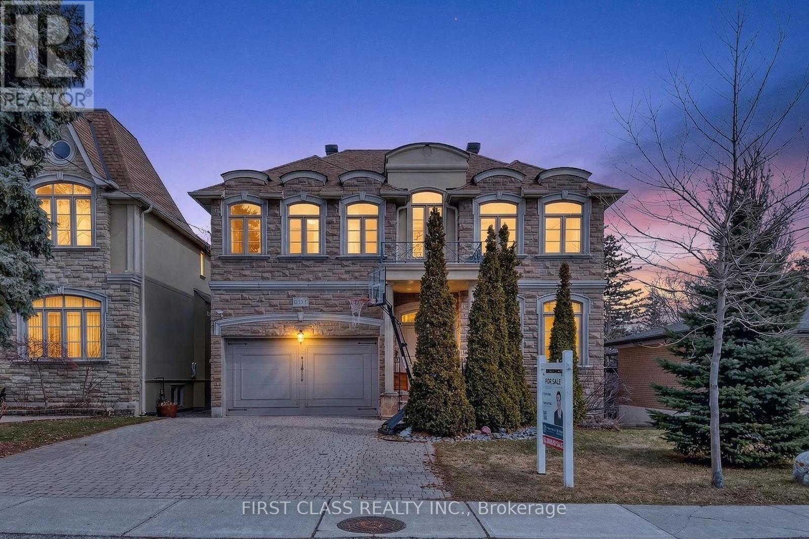 1031a Lillian Street, Toronto, Ontario  M2M 3G1 - Photo 2 - C12922186