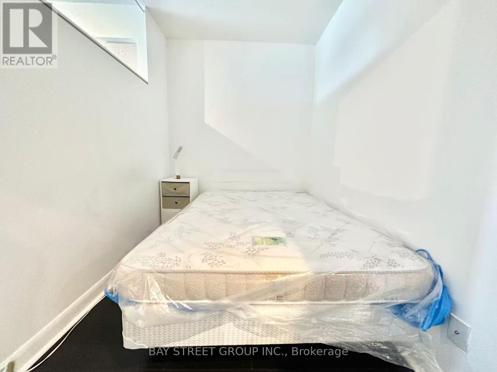 2709 - 210 Victoria Street, Toronto, Ontario  M5B 2R3 - Photo 11 - C12922206