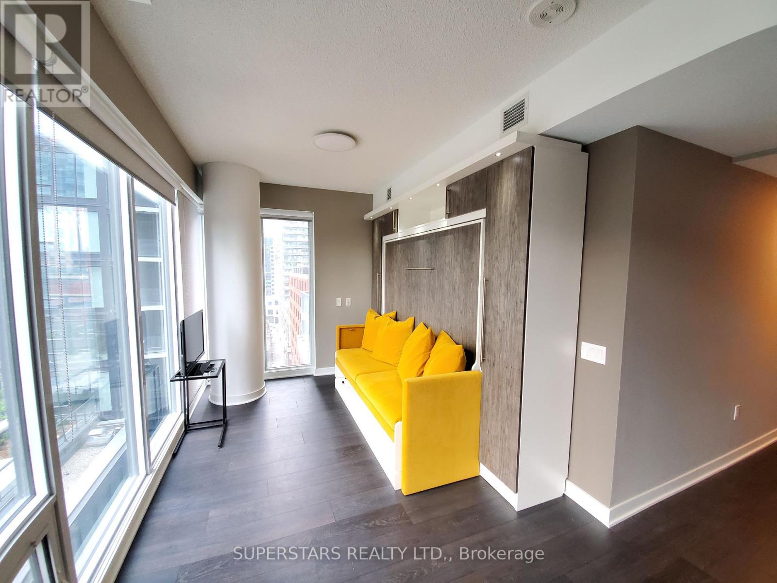 1211 - 115 Blue Jays Way, Toronto, Ontario  M5V 0N4 - Photo 8 - C12922264