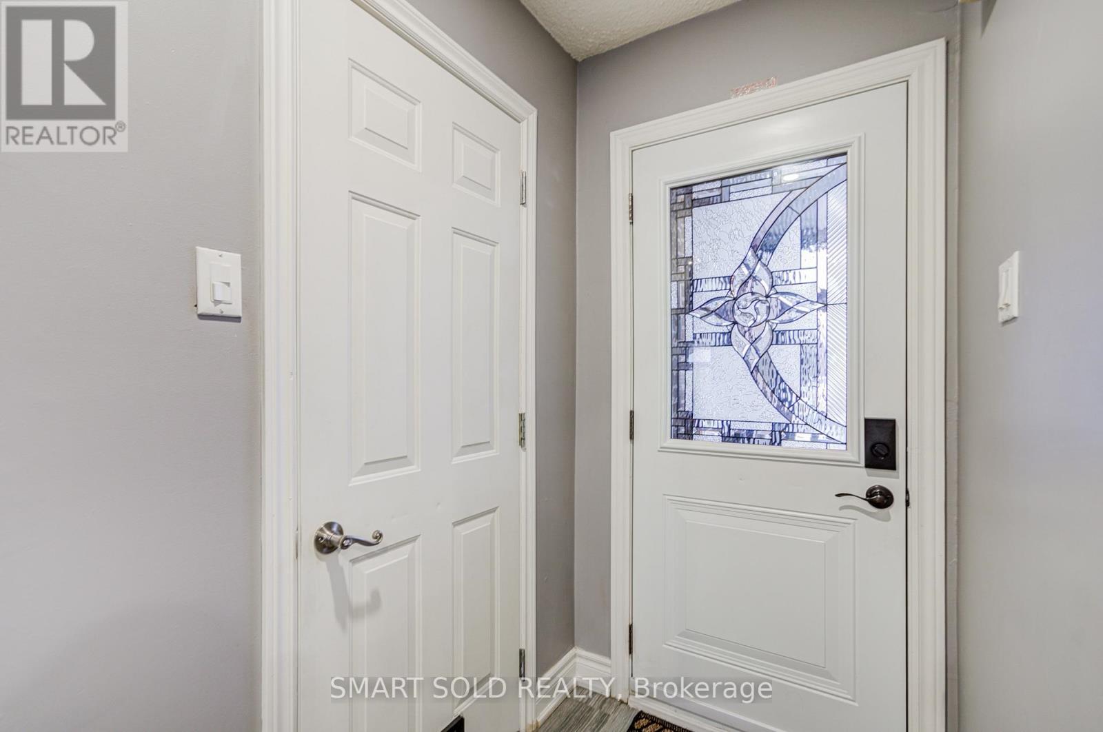 43 Mammoth Hall Trail, Toronto, Ontario  M1B 1P5 - Photo 10 - E12922212