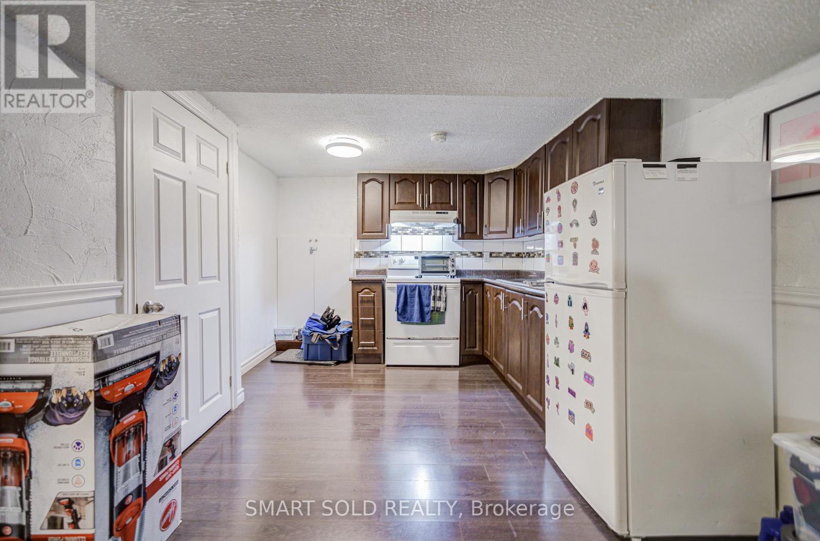 43 Mammoth Hall Trail, Toronto, Ontario  M1B 1P5 - Photo 42 - E12922212