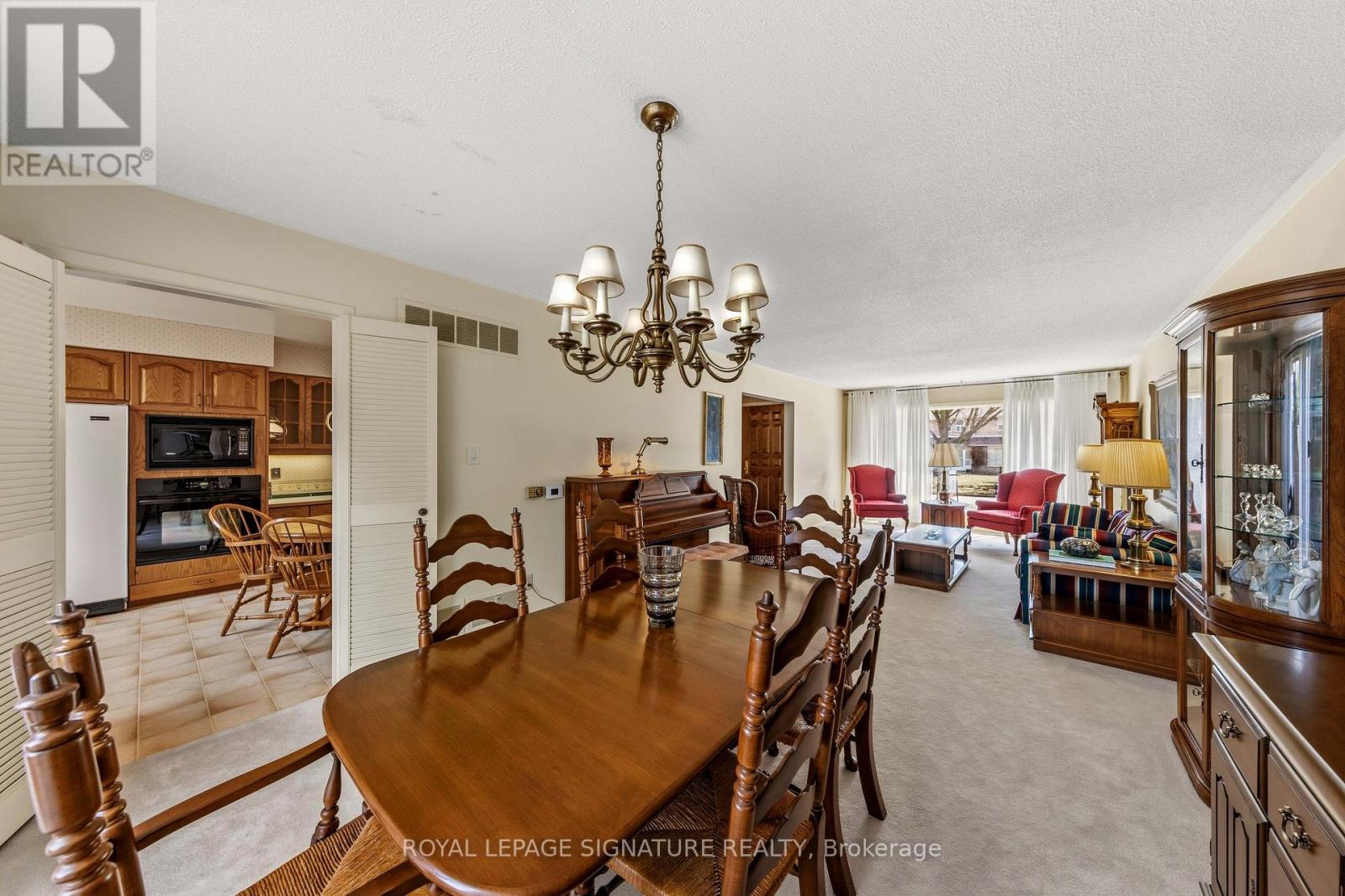 20 Inverary Crescent, Toronto, Ontario  M1T 2W5 - Photo 10 - E12922236